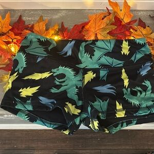 Fleo dragon shorties